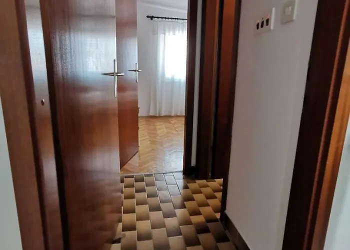 Srdan Appartamento Vinišće