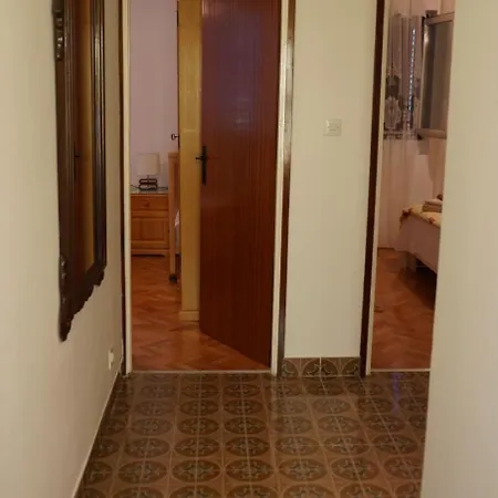 Apartment Srdan
