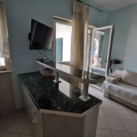 Apartment Srdan Vinisce